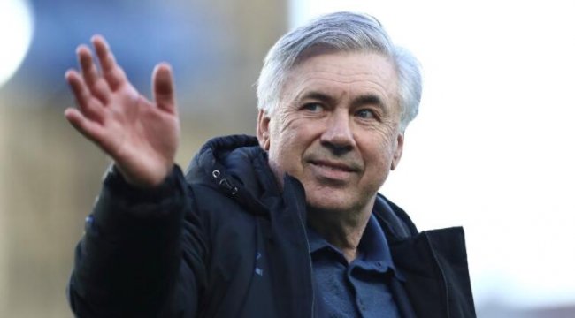 Real Madrid Ancelotti'yi açıkladı