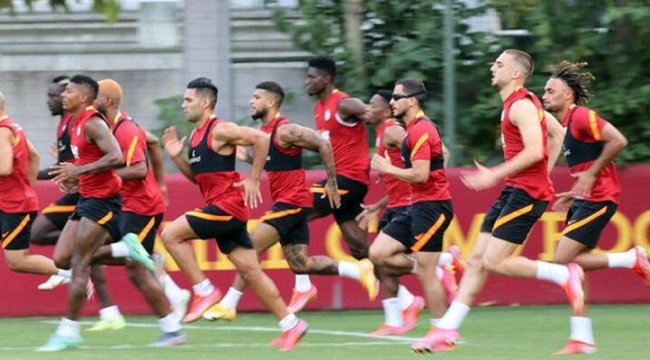 Galatasaray'ın St. Johnstone maçı kadrosu belli oldu