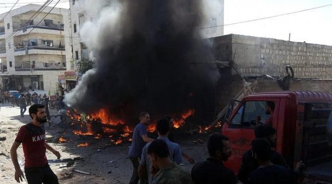 Afrin'de park halindeki araç patlatıldı: 3 ölü, 6 yaralı