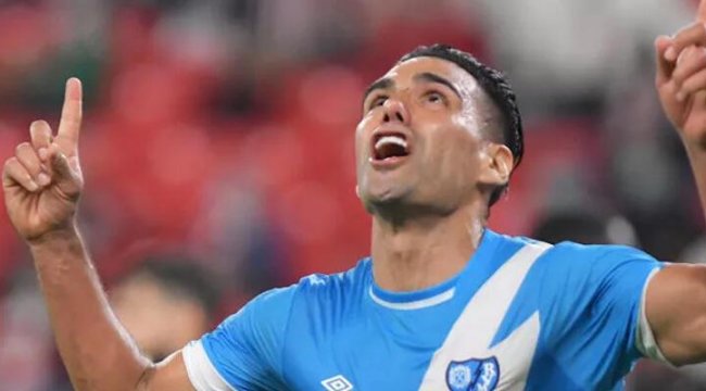 Radamel Falcao ikinci maçında ikinci golünü attı!