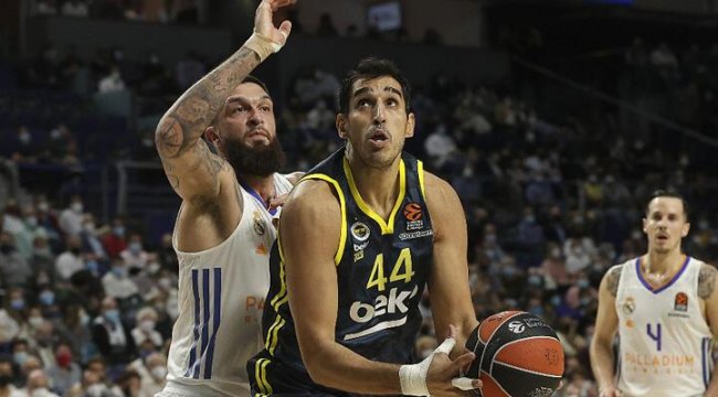 Real Madrid - Fenerbahçe Beko: 70-69 özet izle