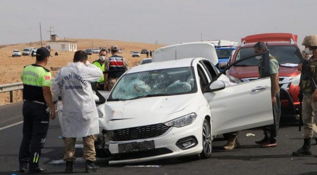 Şanlıurfa'da otomobile silahlı saldırı! Baba öldü, oğlu ağır yaralı