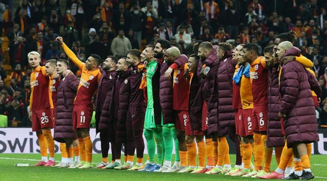 Galatasaray'a dev gelir! Şimdiden kasasını doldurmayı garantiledi