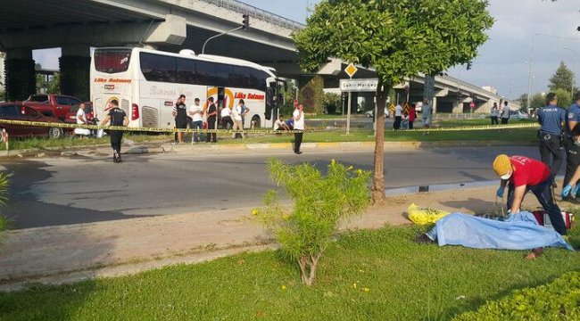 Antalya'da Batman Otobüsünden İnen Yolcu Katledildi