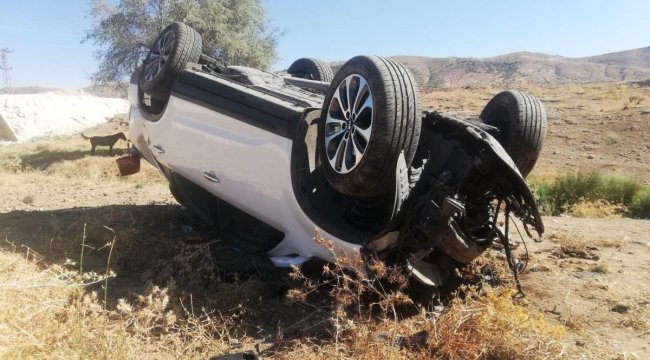 Batman'da şarampole devrilen otomobildeki 2 kişi yaralandı