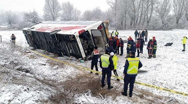 Kastamonu'da Feci kaza: 6 ölü 33 yaralı