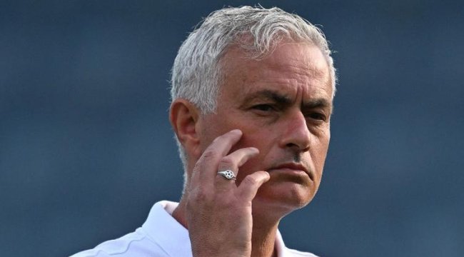 Fenerbahçe'de Jose Mourinho çıtayı yükseltti: İlk hedef Şampiyonlar Ligi! Bütün kupalarda var olacağız